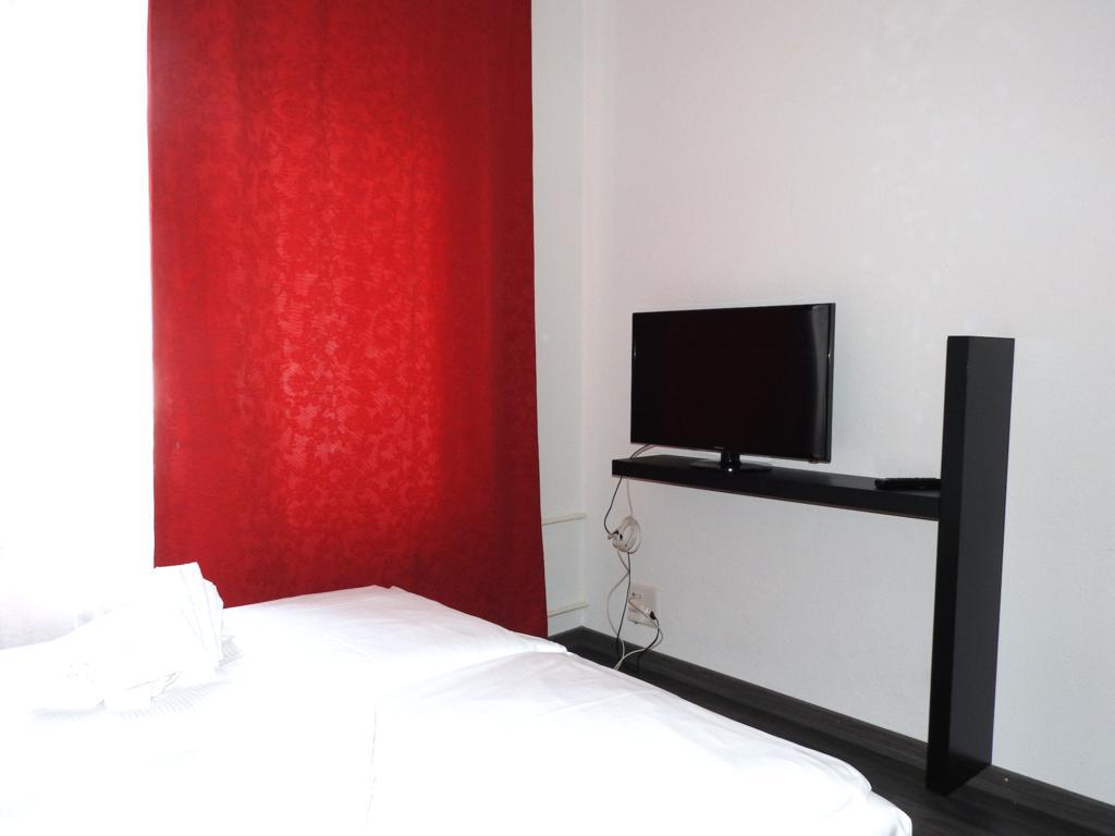 Inside Five Apart otel Zürih Dış mekan fotoğraf