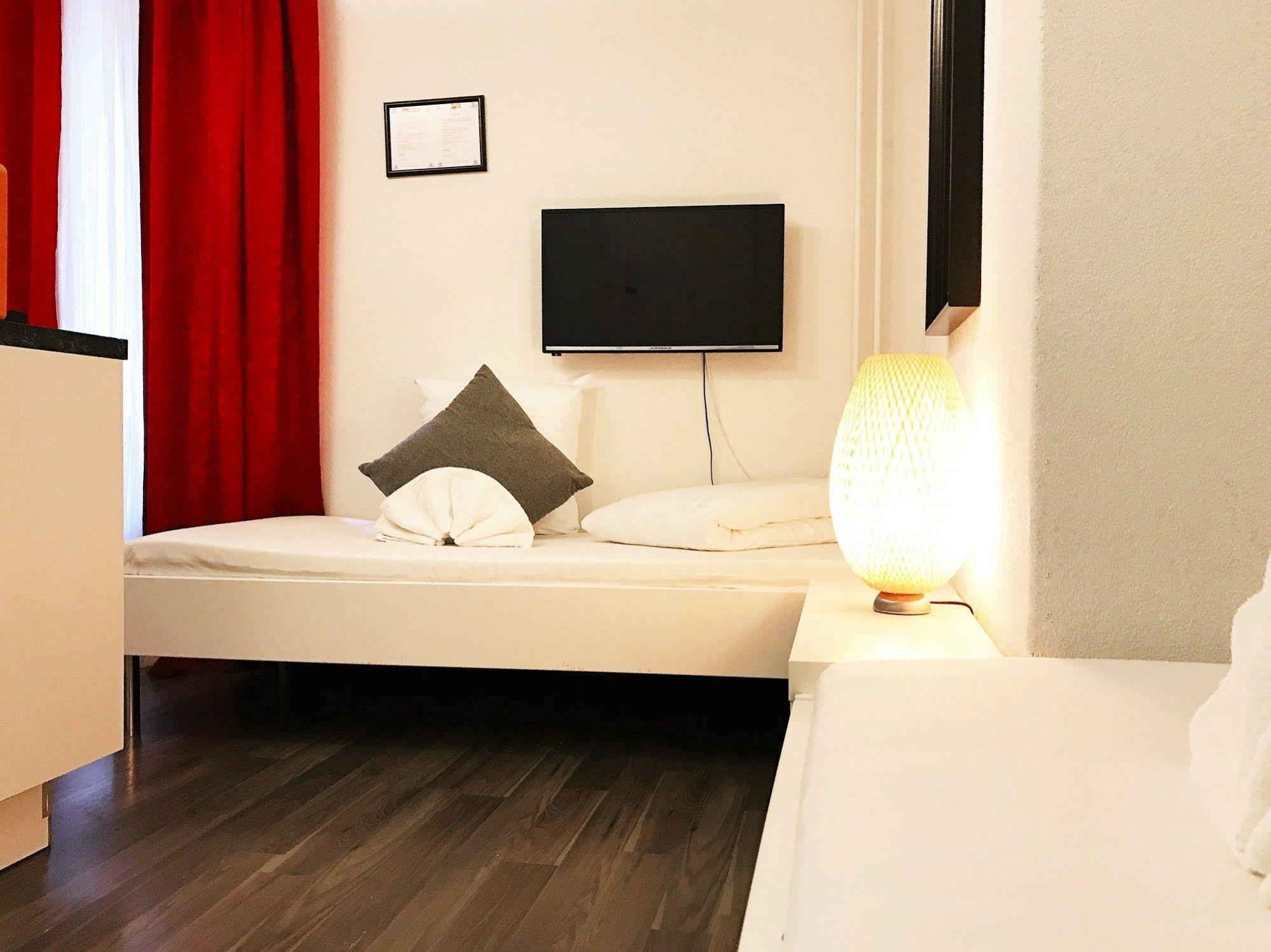 Inside Five Apart otel Zürih Dış mekan fotoğraf